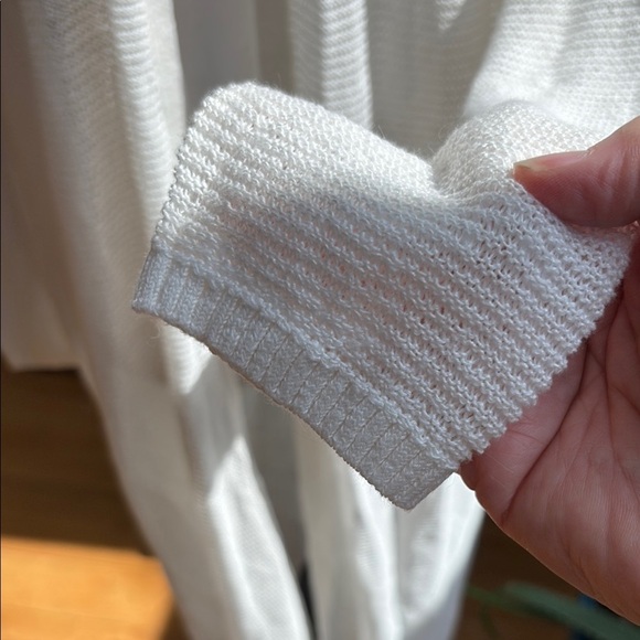 Banana Republic Long White Open-Front Cardigan 100% Linen. Size M - Picture 3 of 6